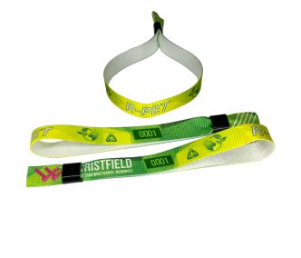   Braccialetto Ecologico - (PET Riciclato, 15x340mm, stampa full color su un lato, dati variabili) con chiusura monousabile in plastica